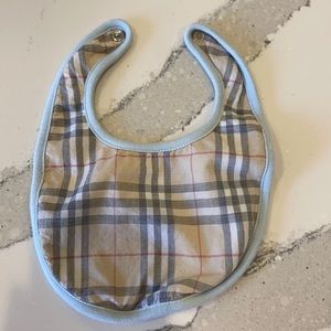 Burberry bib